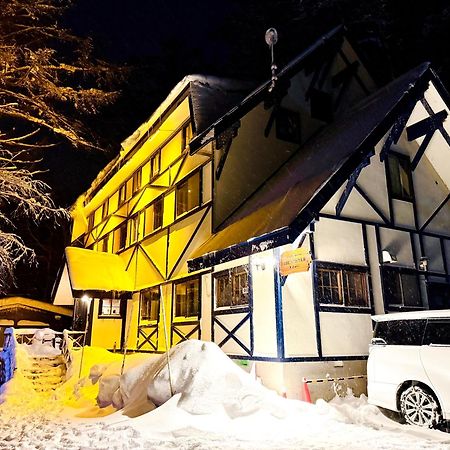 The Answer Bed & Breakfast Hakuba Exterior photo